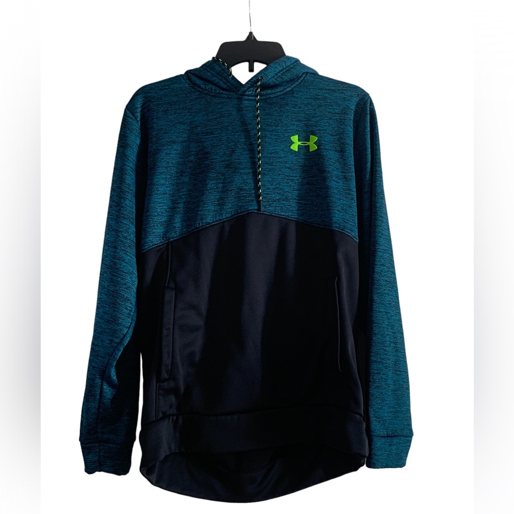 Under-Armour Men’s Medium Hoodie